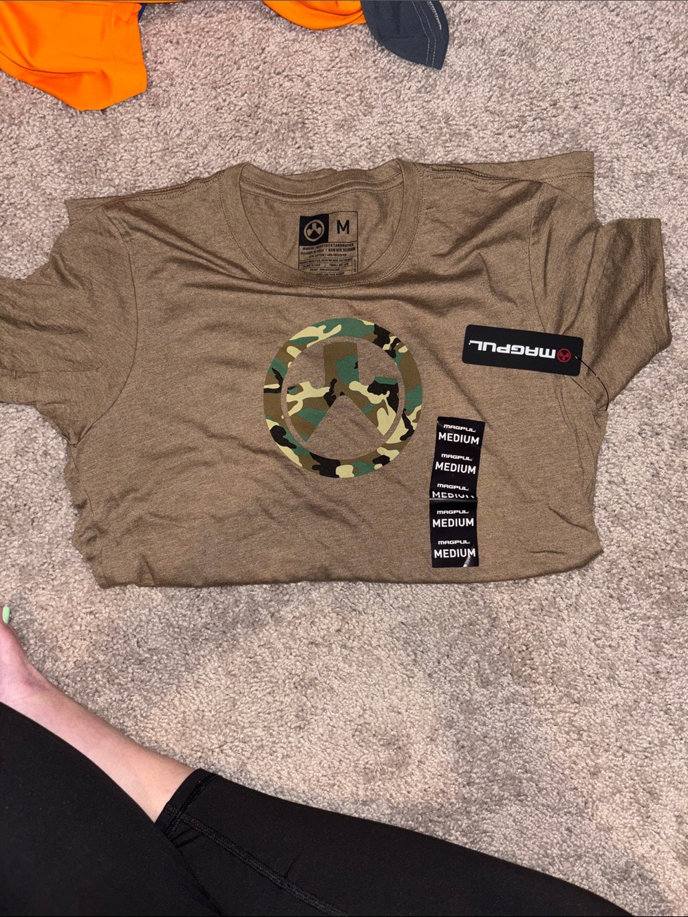 Women’s Magpul Camo Peace Logo T-Shirt - Olive